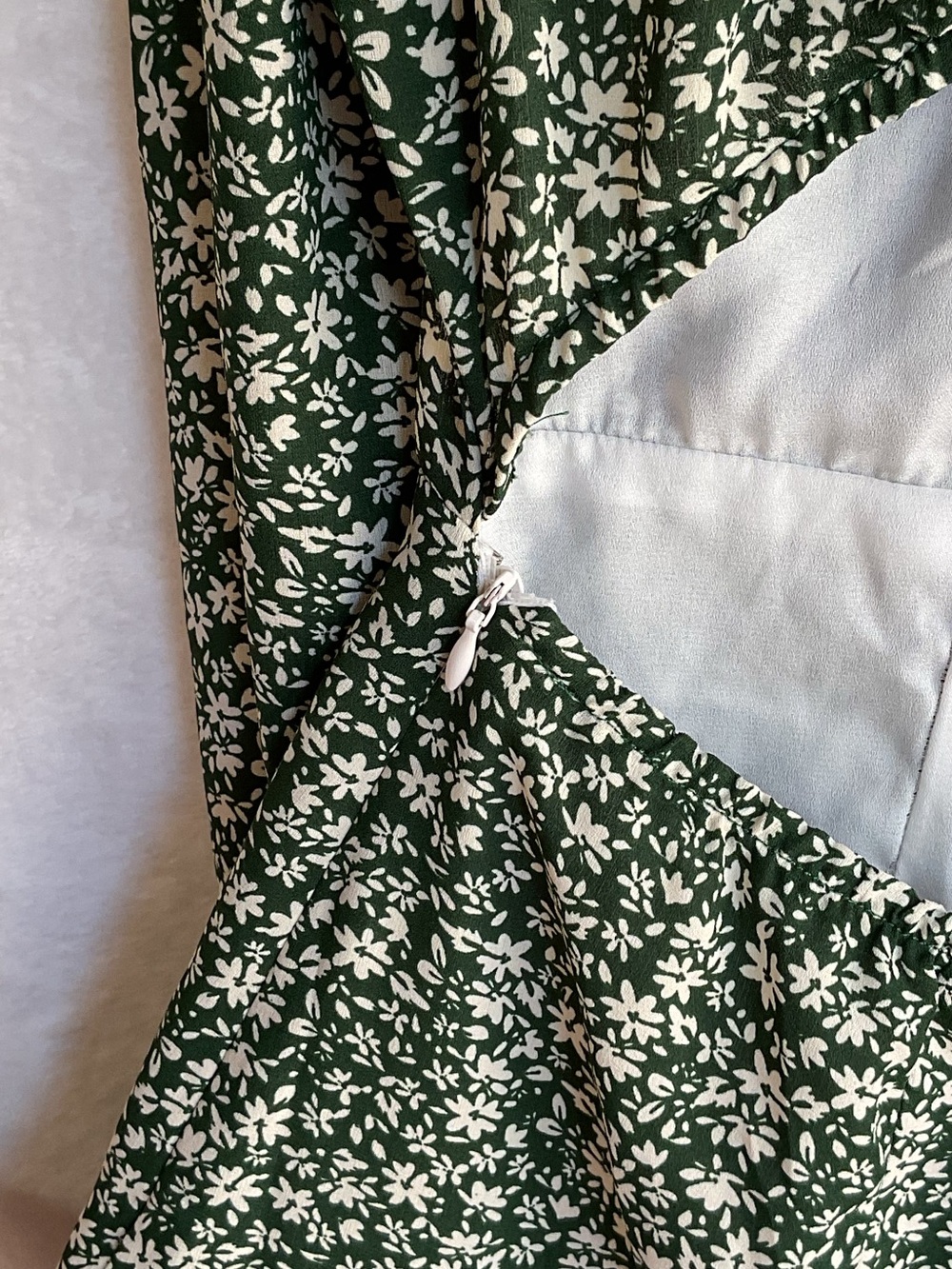 Lulus Cut Out Back w/ Button Up Detail Floral Long Sleeve Dress Womens L - Picture 5 of 15